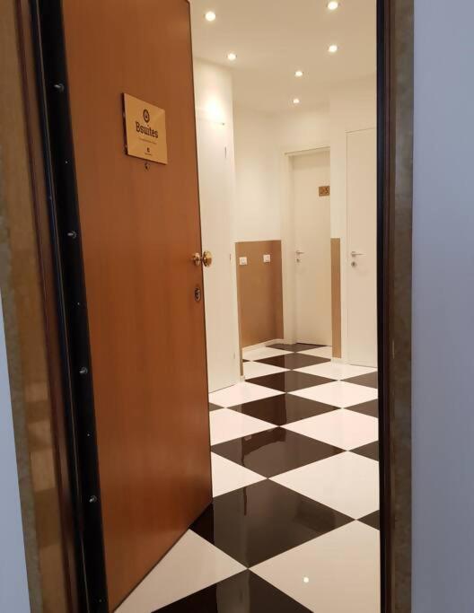 פאדובה Bsuites Trieste In Centro Storico Con Wifi חדר תמונה